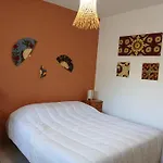 Spacieuse Maison Familiale 11 Pers. Avec Jardin Pres Du Port De - Fr-1-239-1001 *