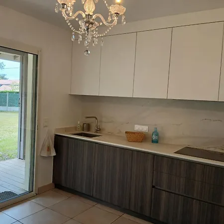 Spacieuse Maison Familiale 11 Pers. Avec Jardin Près Du Port De - Fr-1-239-1001 * Capbreton