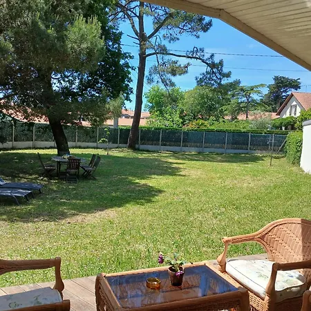 Holiday home Spacieuse Maison Familiale 11 Pers. Avec Jardin Pres Du Port De - Fr-1-239-1001 Capbreton