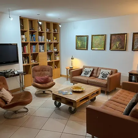 Spacieuse Maison Familiale 11 Pers. Avec Jardin Près Du Port De - Fr-1-239-1001 *