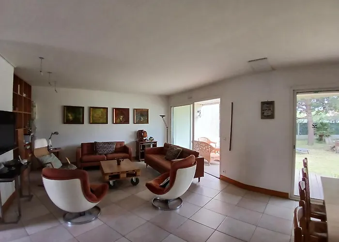 Spacieuse Maison Familiale 11 Pers. Avec Jardin Pres Du Port De - Fr-1-239-1001 Capbreton